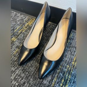 Cole Haan Grand OS Signature Size 8.5 Black Pumps